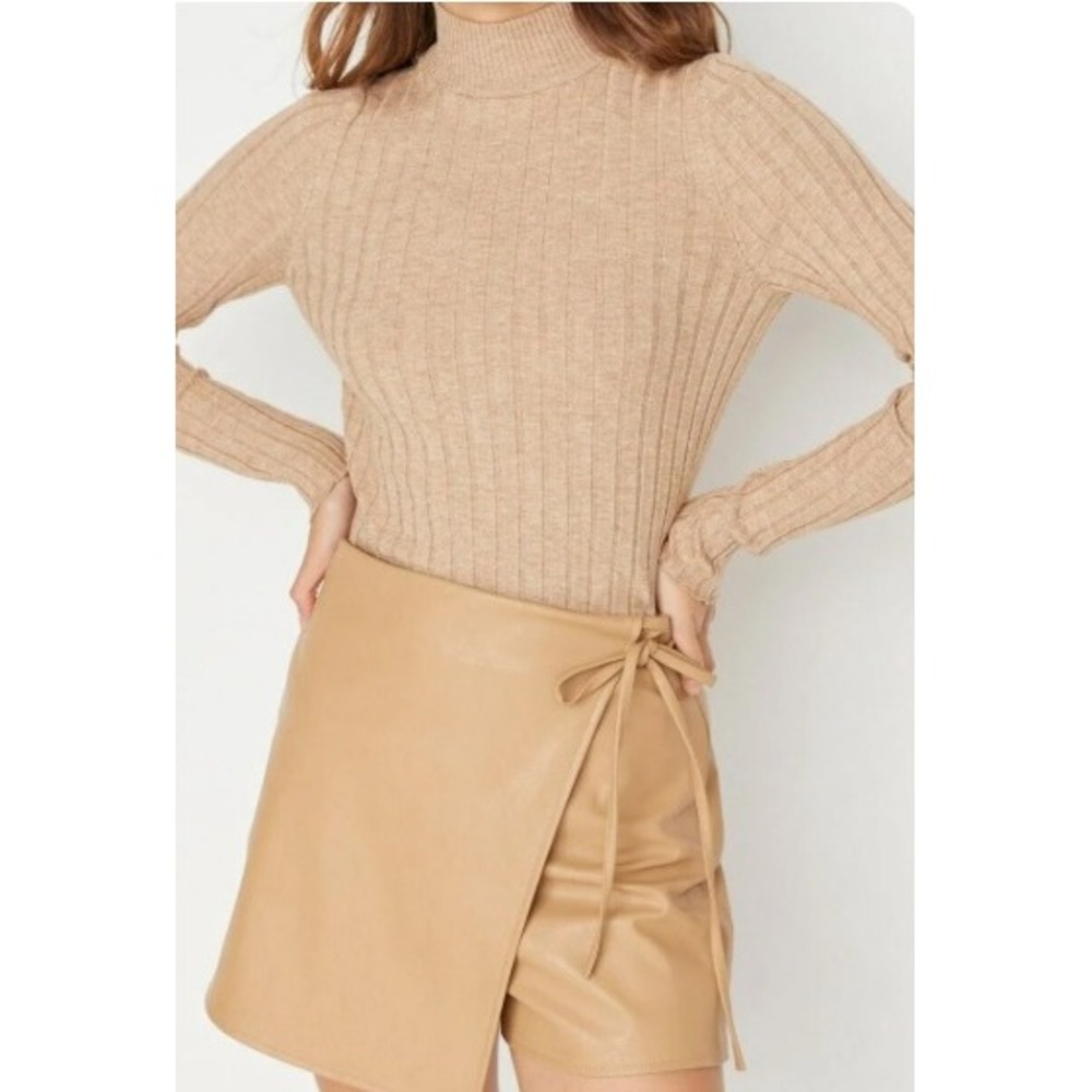 Zara Faux Leather Wrap Skort Mini Skirt Women XS Beige Side Tie Fleece Lined Y2K